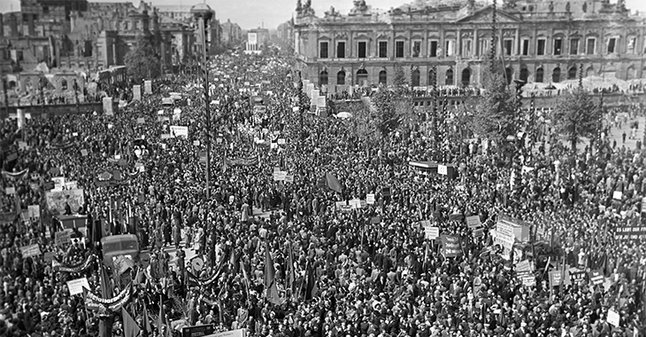 Demonstration am 1. Mai 1949 in Berlin