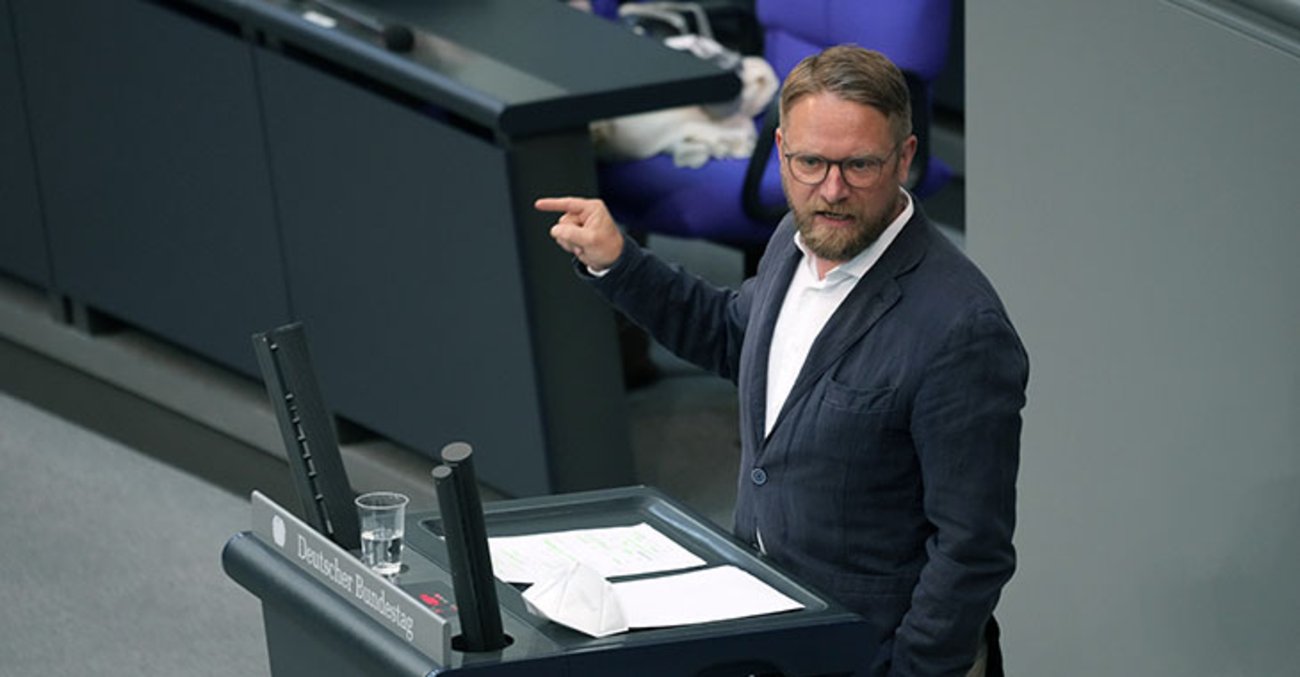 Jan Korte am Rednerpult