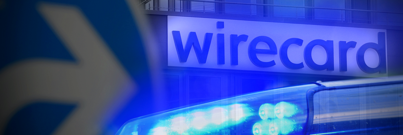 Fotomontage: Blaulicht vor dem Wirecard-Firmenlogo © picture alliance/SvenSimon/FrankHoermann