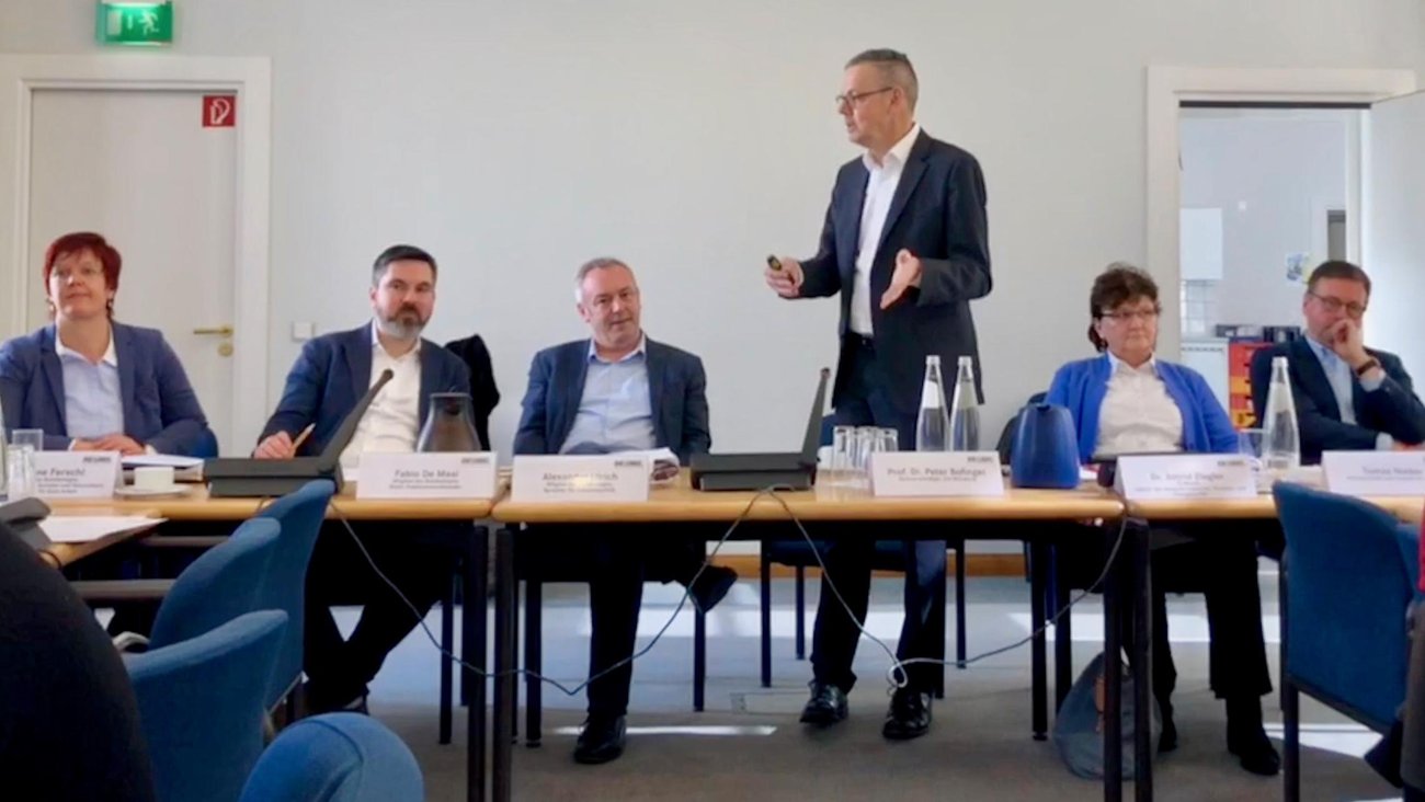 Fachgespräch: Die Transformation politisch gestalten. Für einen aktiven Staat in der Industriepolitik des AK III der Fraktion DIE LINKE. im Bundestag