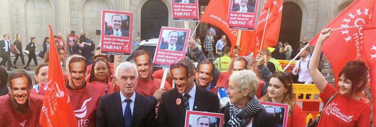 Streikposten in London vor der Bank of England