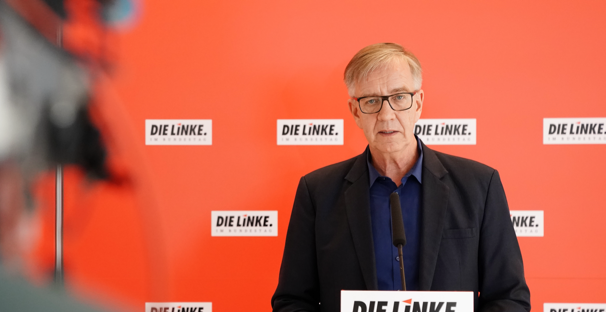 Pressestatement mit Dietmar Bartsch Pressestatement mit Dietmar Bartsch