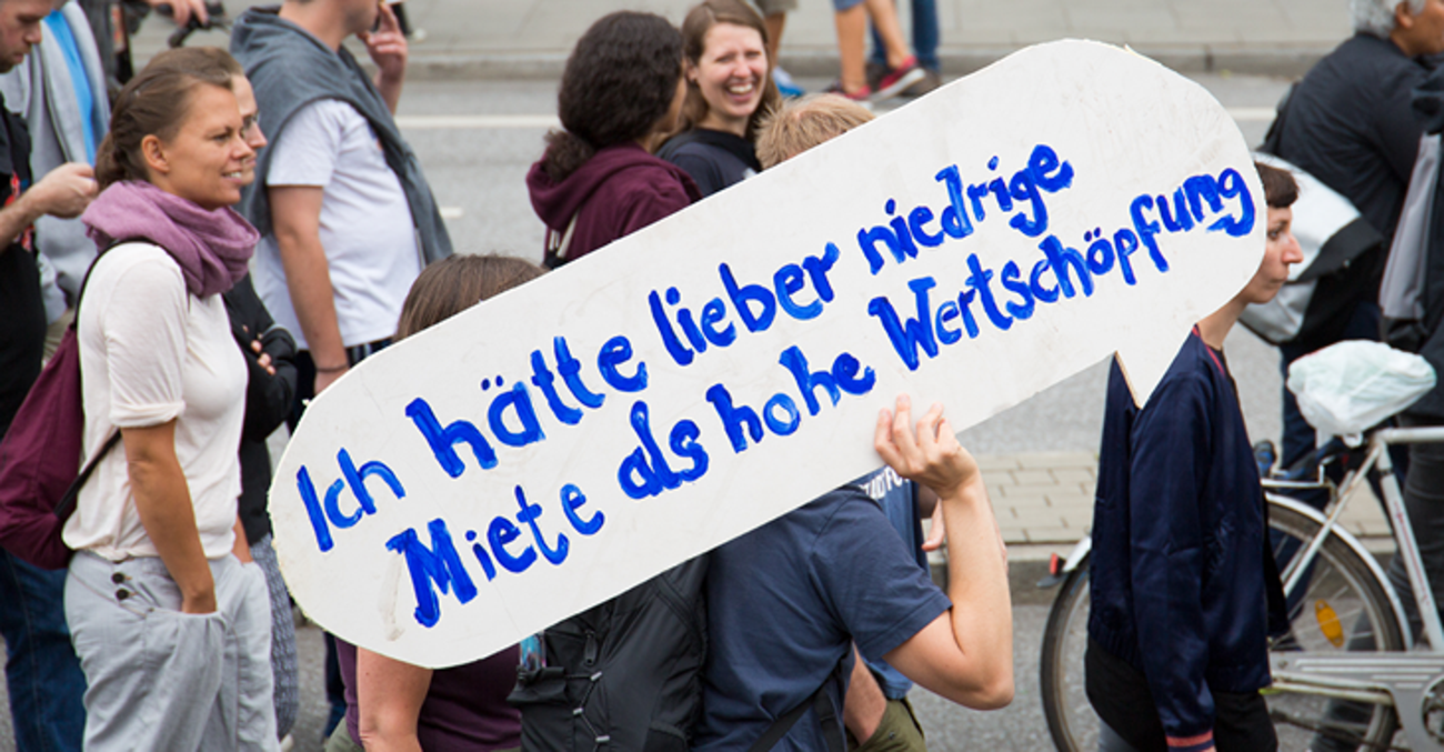 Demo gegen den Mietenwahnsinn. Foto: Flickr/ Rasande Tyskar