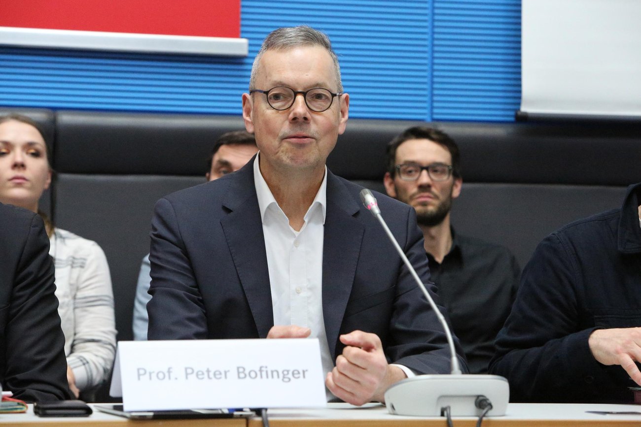 Der ehemalige Wirtschaftsweise Peter Bofinger zu Gast bei der Linksfraktion