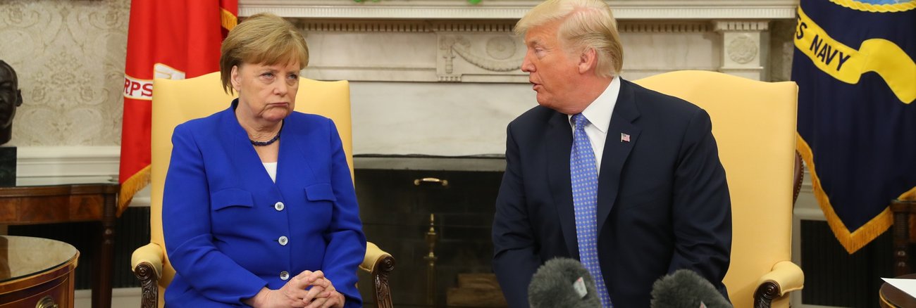 Bundeskanzlerin Angela Merkel und US-Präsident Donald Trump am 27. April 2018 im Oval Office des Weißen haus © Kay Nietfeld/dpa