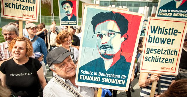 Demonstration am 4. Juli 2013 in Berlin: Snowden – Whistleblower gesetzlich schützen | Foto: Flickr.com/Campact (CC BY-NC 2.0))
