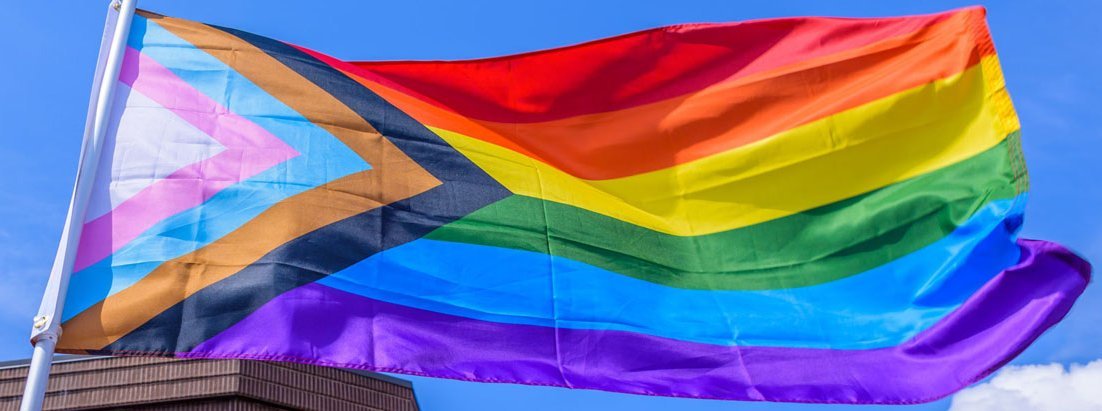 Flagge der  LGBTQIA*-Community