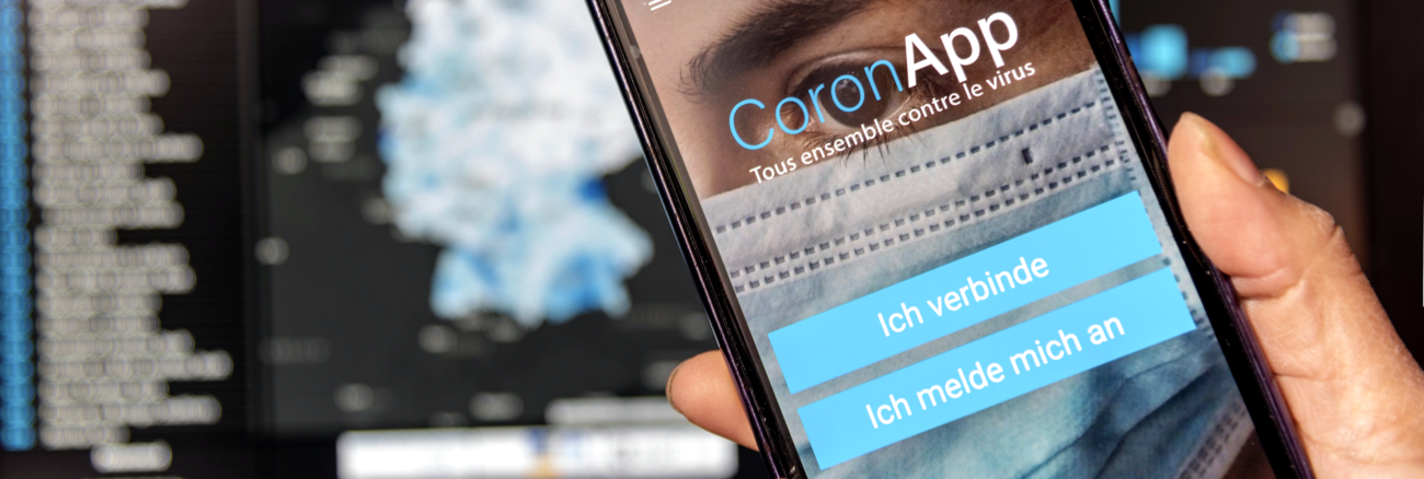 Aufschrift Coronapp auf einem Handydisplay © picture alliance/Geisler-Fotopress