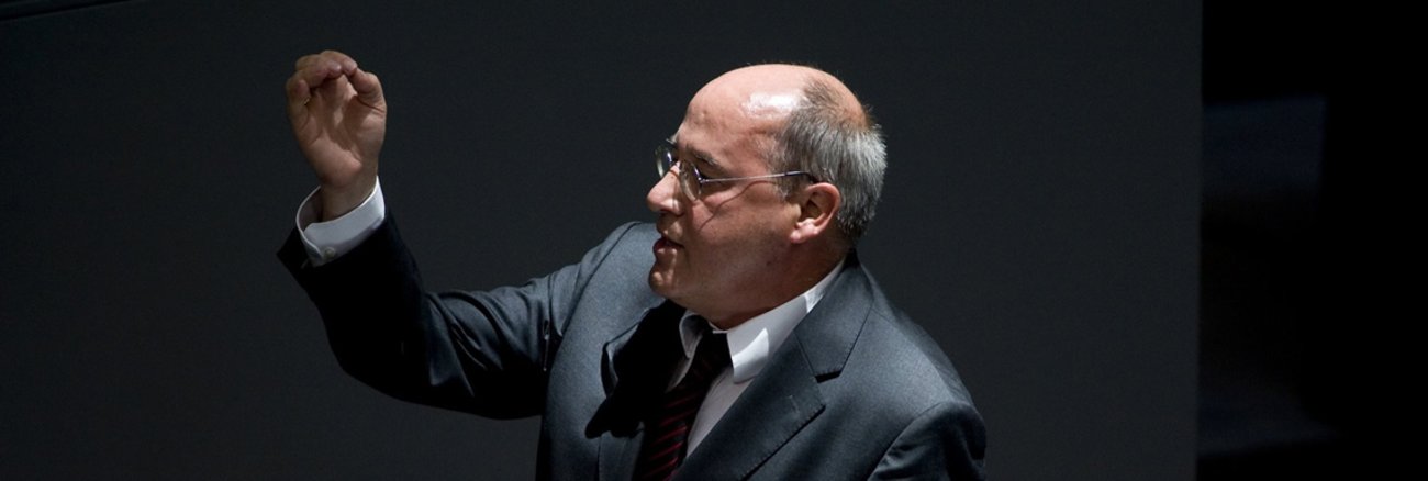 Gregor Gysi © DBT/Simone M. Neumann