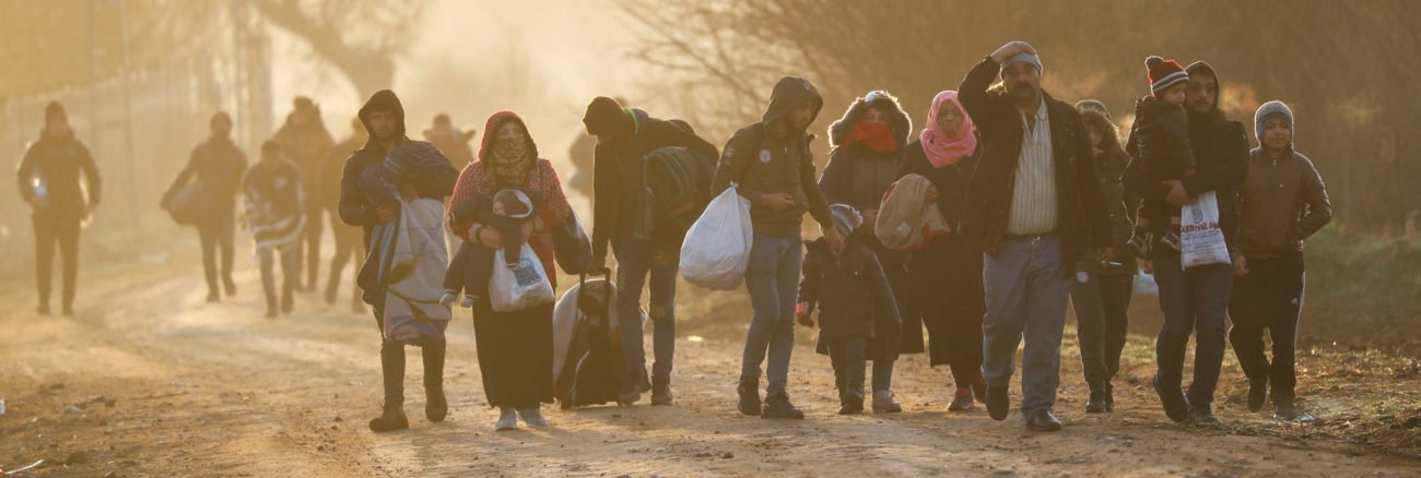 Flüchtlinge an der türkisch-griechischen Grenze © REUTERS/Leonhard Foeger