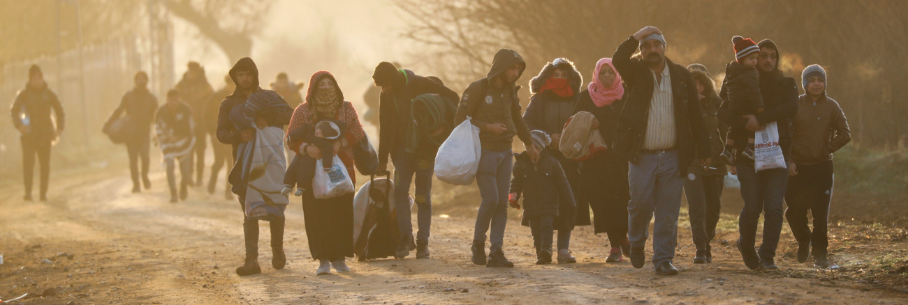 Flüchtlinge an der türkisch-griechischen Grenze © REUTERS/Leonhard Foeger Flüchtlinge an der türkisch-griechischen Grenze © REUTERS/Leonhard Foeger