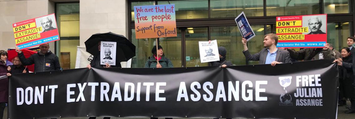 Proteste in London: Julian Assange nicht an die USA ausliefern