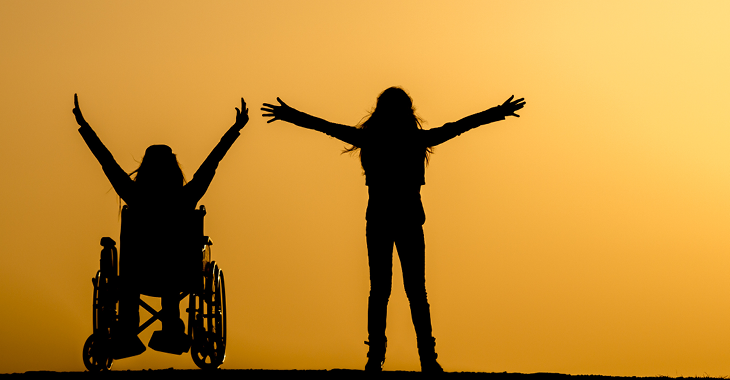Hindernisse endlich überwinden – volle Teilhabe für Menschen mit Behinderung ©iStock/Klanzig
