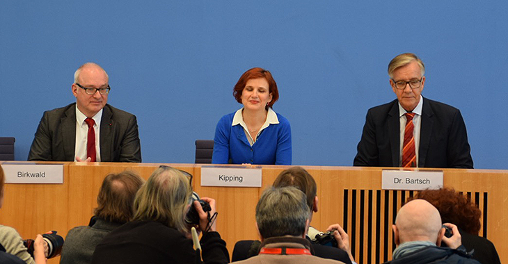 Bundespressekonferenz: Dietmar Bartsch, Katja Kipping und Matthias W. Birkwald stellen Antrag der LINKEN im Bundestag zur Solidarischen Mindestrente vor