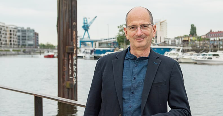 Achim Kessler auf der Offenbacher Hafeninsel Achim Kessler auf der Offenbacher Hafeninsel