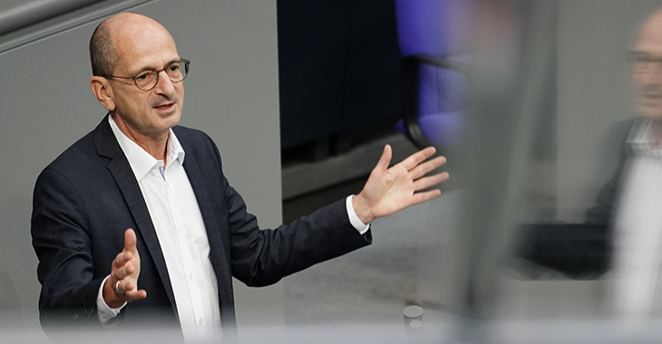 730x380 achim kessler plenum rede spiegelung