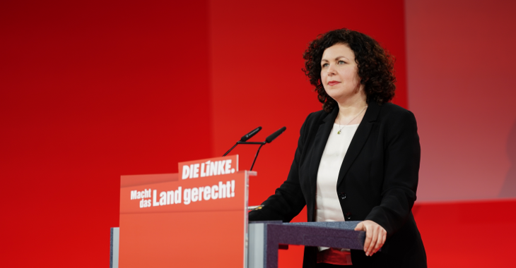 Amira Mohamed Ali am Rednerpult auf dem Bundesparteitag am 26. Februar 2021 Amira Mohamed Ali am Rednerpult auf dem Bundesparteitag am 26. Februar 2021