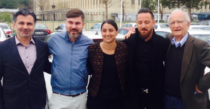 Fabio De Masi (2.v.l.), Feleknas Uca, Deniz Naki und Professor Norman Paech am 6. April 2017 in Diyarbakir Fabio De Masi (2.v.l.), Feleknas Uca, Deniz Naki und Professor Norman Paech am 6. April 2017 in Diyarbakir