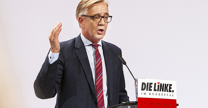 Dietmar Bartsch spricht während der Veranstaltung »Link - wo das Herz schlägt« am 30. Juni 2017 im Berliner Gasometer © Rico Prauss Dietmar Bartsch spricht während der Veranstaltung »Link - wo das Herz schlägt« am 30. Juni 2017 im Berliner Gasometer © Rico Prauss