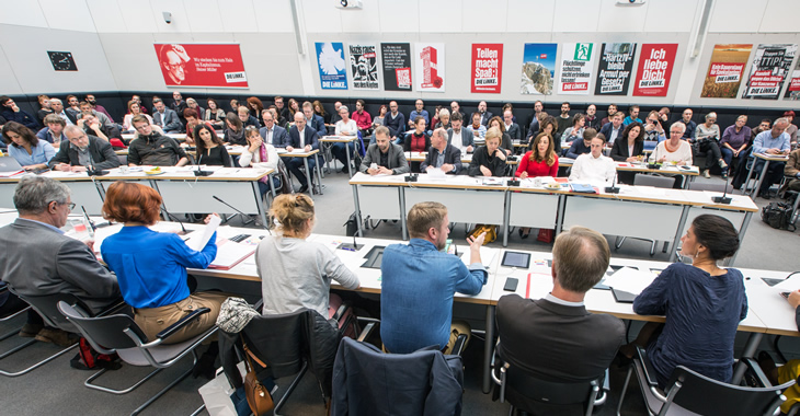 Fraktionssitzung der Linksfraktion im Clara-Zetkin-Saal des Bundestages