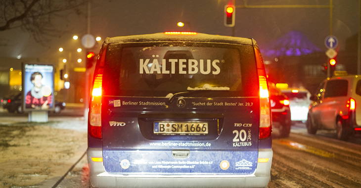 Ein Berliner Kältebus im Einsatz © dpa Ein Berliner Kältebus im Einsatz © dpa
