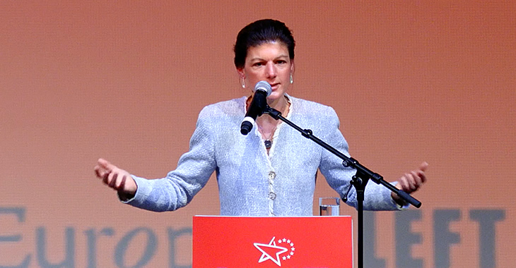 Sahra Wagenknecht spricht am 15. Januar 2017 im Berliner Kino Kosmos beim gemeinsamen Jahresauftakt von Europäischer Linken und der Fraktion DIE LINKE. im Bundestag Sahra Wagenknecht spricht am 15. Januar 2017 im Berliner Kino Kosmos beim gemeinsamen Jahresauftakt von Europäischer Linken und der Fraktion DIE LINKE. im Bundestag
