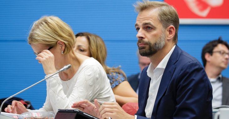 Stefan Liebich während einer Fraktionssitzung © DBT/Thomas Imo/photothek Stefan Liebich während einer Fraktionssitzung © DBT/Thomas Imo/photothek