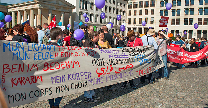 Leben und Lieben 2015: Internationale Solidarität | © Uwe Steinert Leben und Lieben 2015: Internationale Solidarität | © Uwe Steinert