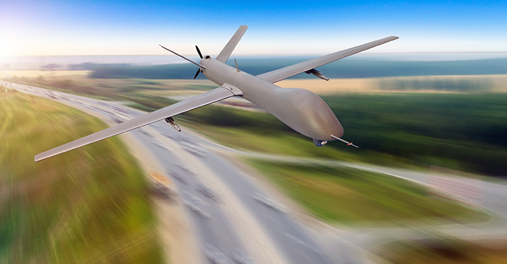 Todbringende Drohne im Anflug © Foto: istockphoto.com / aapsky Todbringende Drohne im Anflug