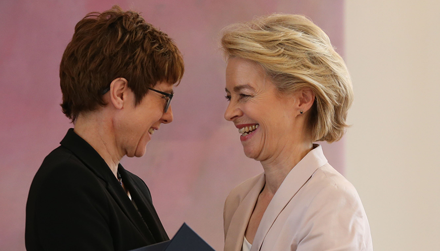 Annegret Kramp-Karrenbauer und Ursula von der Leyen | Foto: © picture-alliance / Cuneyt Karadag Annegret Kramp-Karrenbauer und Ursula von der Leyen | Foto: © picture-alliance / Cuneyt Karadag
