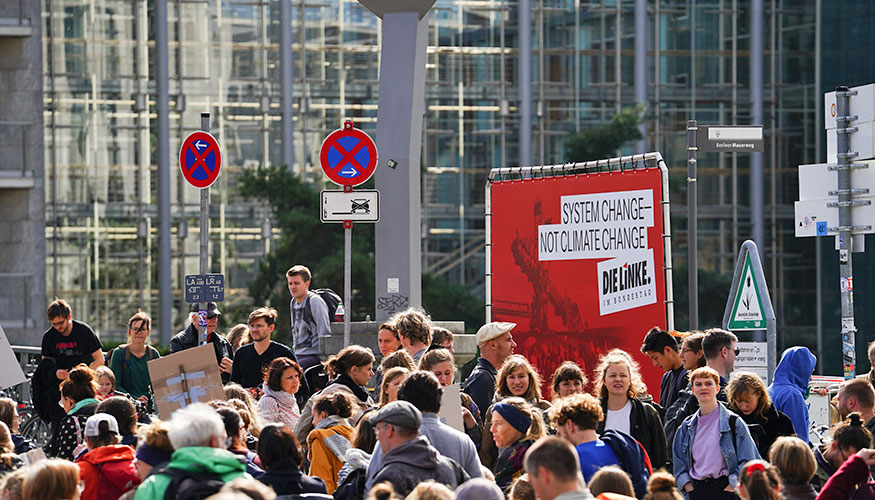 Klima system protest 875x500